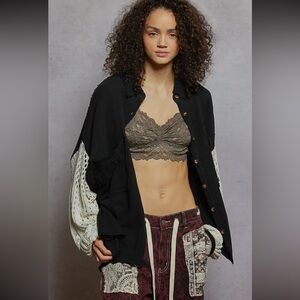 POL Gauze Shirt with Open Knit Sleeves